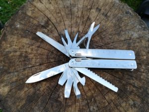 Victorinox Swisstool cs plus test